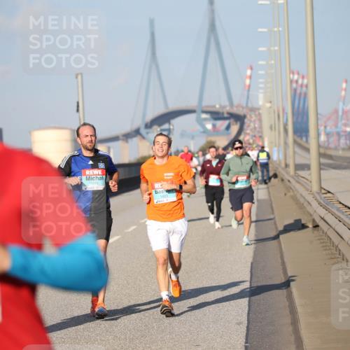 03.10.2025 - Köhlbrandbrückenlauf Jannik Wohlers http://msf.ph/oto/9078245 03.10.2025 09:45:21 Position 3 1215, 1423, 5 meine-sportfotos.de