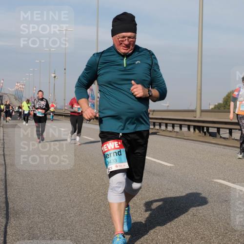 03.10.2025 - Köhlbrandbrückenlauf Fabian Wolf http://msf.ph/oto/9078329 03.10.2025 10:16:25 Position 3 3433 meine-sportfotos.de