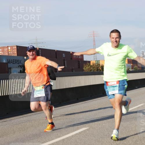 03.10.2025 - Köhlbrandbrückenlauf Jannik Wohlers http://msf.ph/oto/9078349 03.10.2025 09:52:56 Position 3 2983 meine-sportfotos.de