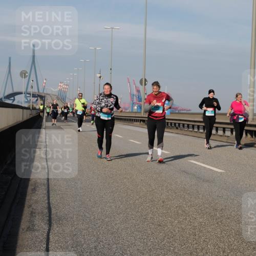 03.10.2025 - Köhlbrandbrückenlauf Fabian Wolf http://msf.ph/oto/9078377 03.10.2025 10:16:28 Position 3  meine-sportfotos.de