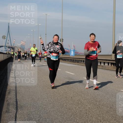 03.10.2025 - Köhlbrandbrückenlauf Fabian Wolf http://msf.ph/oto/9078488 03.10.2025 10:16:31 Position 3 255, 3377 meine-sportfotos.de