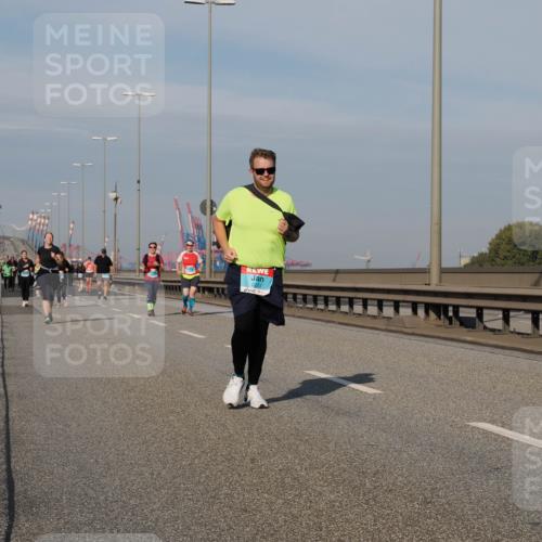 03.10.2025 - Köhlbrandbrückenlauf Fabian Wolf http://msf.ph/oto/9078705 03.10.2025 10:16:38 Position 3  meine-sportfotos.de