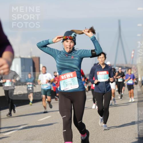 03.10.2025 - Köhlbrandbrückenlauf Jannik Wohlers http://msf.ph/oto/9078752 03.10.2025 09:53:07 Position 3 3778 meine-sportfotos.de