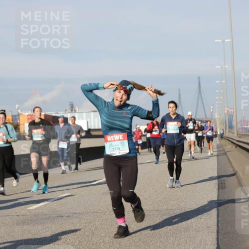 03.10.2025 - Köhlbrandbrückenlauf Jannik Wohlers http://msf.ph/oto/9078815 03.10.2025 09:53:07 Position 3 3778 meine-sportfotos.de