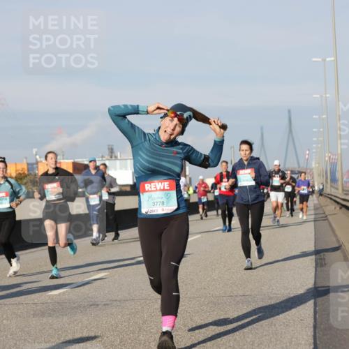 03.10.2025 - Köhlbrandbrückenlauf Jannik Wohlers http://msf.ph/oto/9078828 03.10.2025 09:53:08 Position 3 3778 meine-sportfotos.de