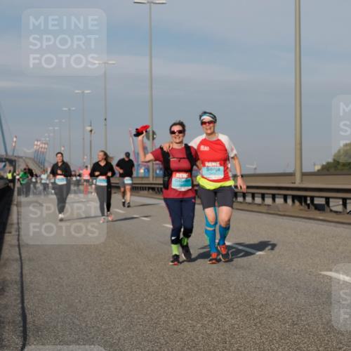 03.10.2025 - Köhlbrandbrückenlauf Fabian Wolf http://msf.ph/oto/9078858 03.10.2025 10:16:50 Position 3  meine-sportfotos.de