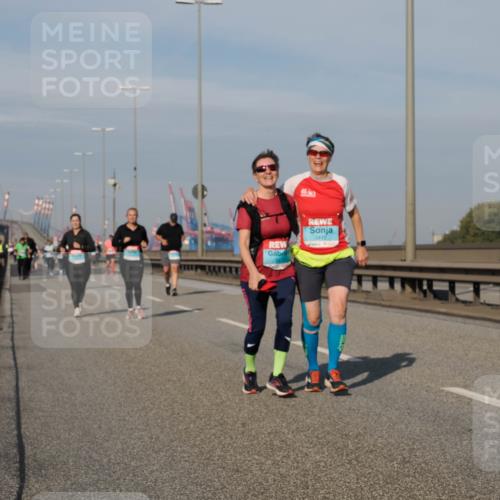 03.10.2025 - Köhlbrandbrückenlauf Fabian Wolf http://msf.ph/oto/9078883 03.10.2025 10:16:50 Position 3 3412 meine-sportfotos.de
