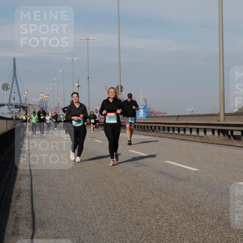 03.10.2025 - Köhlbrandbrückenlauf Fabian Wolf http://msf.ph/oto/9078943 03.10.2025 10:16:54 Position 3  meine-sportfotos.de