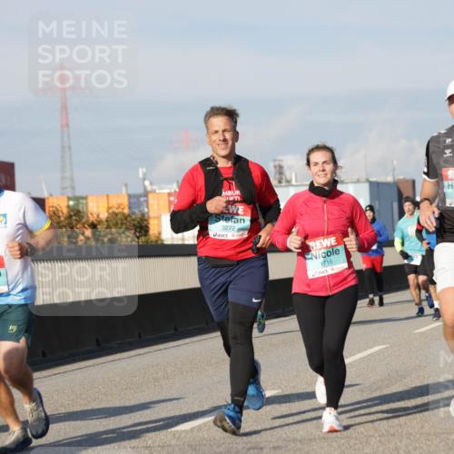 03.10.2025 - Köhlbrandbrückenlauf Jannik Wohlers http://msf.ph/oto/9079009 03.10.2025 09:53:13 Position 3 3071, 3272, 1716, 11, 2431 meine-sportfotos.de