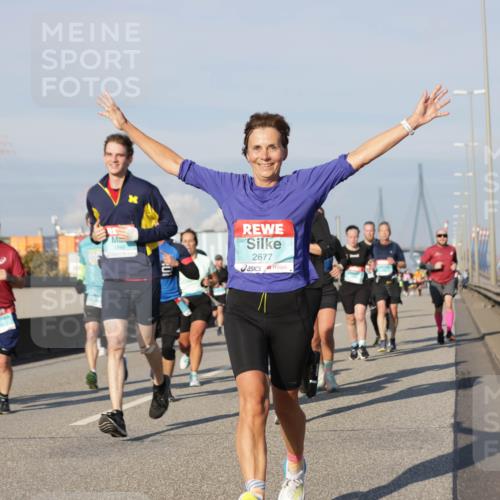 03.10.2025 - Köhlbrandbrückenlauf Jannik Wohlers http://msf.ph/oto/9079150 03.10.2025 09:53:17 Position 3 1849, 2677 meine-sportfotos.de