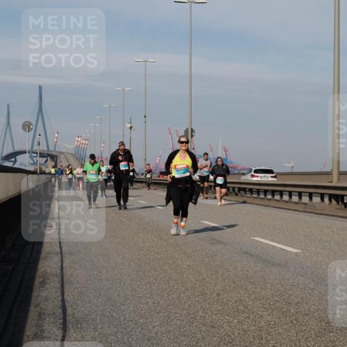 03.10.2025 - Köhlbrandbrückenlauf Fabian Wolf http://msf.ph/oto/9079225 03.10.2025 10:17:03 Position 3 4 meine-sportfotos.de