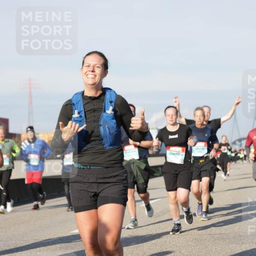 03.10.2025 - Köhlbrandbrückenlauf Jannik Wohlers http://msf.ph/oto/9079255 03.10.2025 09:53:20 Position 3  meine-sportfotos.de