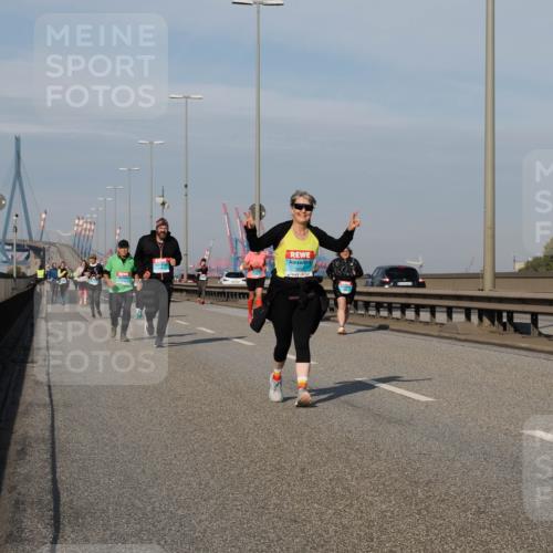 03.10.2025 - Köhlbrandbrückenlauf Fabian Wolf http://msf.ph/oto/9079297 03.10.2025 10:17:05 Position 3 3456 meine-sportfotos.de
