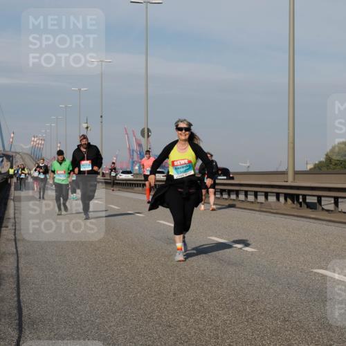 03.10.2025 - Köhlbrandbrückenlauf Fabian Wolf http://msf.ph/oto/9079312 03.10.2025 10:17:05 Position 3 3456 meine-sportfotos.de