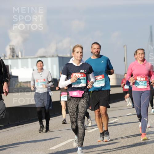 03.10.2025 - Köhlbrandbrückenlauf Jannik Wohlers http://msf.ph/oto/9079394 03.10.2025 10:01:27 Position 3 1941, 3150, 1121, 544 meine-sportfotos.de