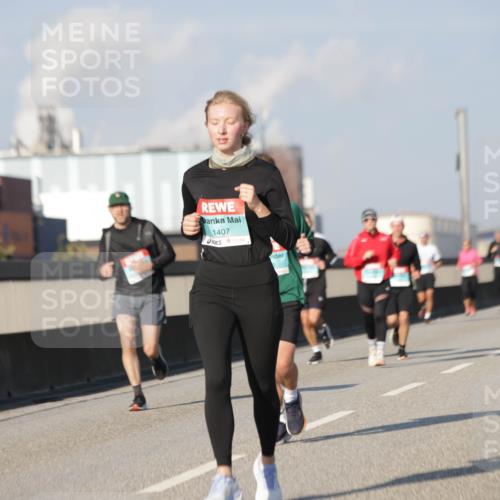 03.10.2025 - Köhlbrandbrückenlauf Jannik Wohlers http://msf.ph/oto/9079415 03.10.2025 09:53:25 Position 3 1407 meine-sportfotos.de