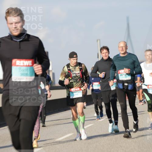 03.10.2025 - Köhlbrandbrückenlauf Jannik Wohlers http://msf.ph/oto/9079541 03.10.2025 10:01:31 Position 3  meine-sportfotos.de