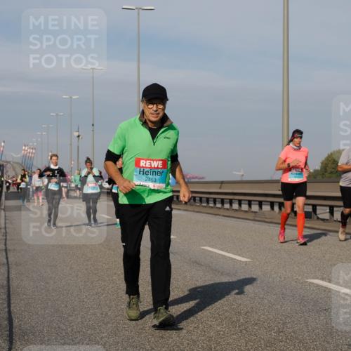 03.10.2025 - Köhlbrandbrückenlauf Fabian Wolf http://msf.ph/oto/9079627 03.10.2025 10:17:13 Position 3 2453, 2612 meine-sportfotos.de