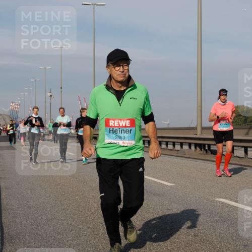 03.10.2025 - Köhlbrandbrückenlauf Fabian Wolf http://msf.ph/oto/9079643 03.10.2025 10:17:13 Position 3 2453, 2612 meine-sportfotos.de