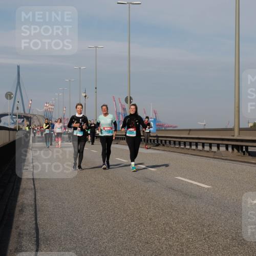 03.10.2025 - Köhlbrandbrückenlauf Fabian Wolf http://msf.ph/oto/9079704 03.10.2025 10:17:15 Position 3  meine-sportfotos.de