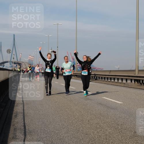 03.10.2025 - Köhlbrandbrückenlauf Fabian Wolf http://msf.ph/oto/9079741 03.10.2025 10:17:16 Position 3  meine-sportfotos.de