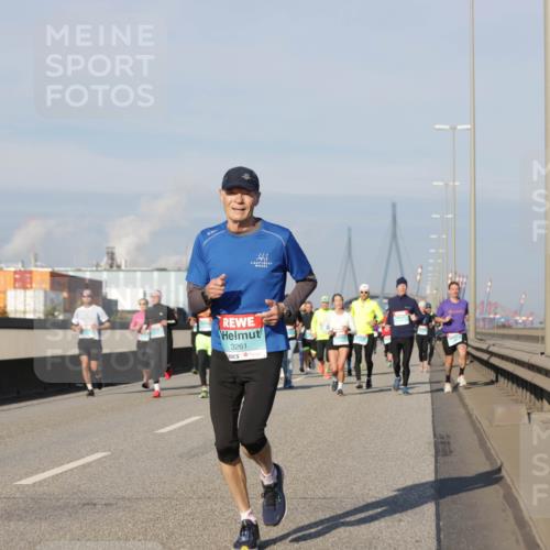 03.10.2025 - Köhlbrandbrückenlauf Jannik Wohlers http://msf.ph/oto/9079743 03.10.2025 09:53:39 Position 3 3261 meine-sportfotos.de