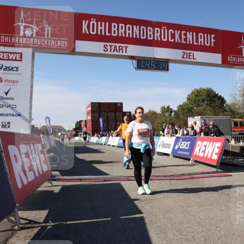 03.10.2025 - Köhlbrandbrückenlauf Lena Gebhardt http://msf.ph/oto/9079746 03.10.2025 13:45:14 Ziel 5015, 6264 meine-sportfotos.de