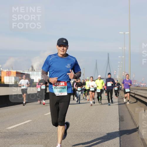 03.10.2025 - Köhlbrandbrückenlauf Jannik Wohlers http://msf.ph/oto/9079771 03.10.2025 09:53:39 Position 3 3261 meine-sportfotos.de