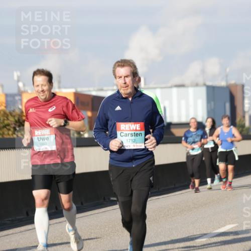 03.10.2025 - Köhlbrandbrückenlauf Jannik Wohlers http://msf.ph/oto/9079788 03.10.2025 10:01:40 Position 3 1883, 1712 meine-sportfotos.de