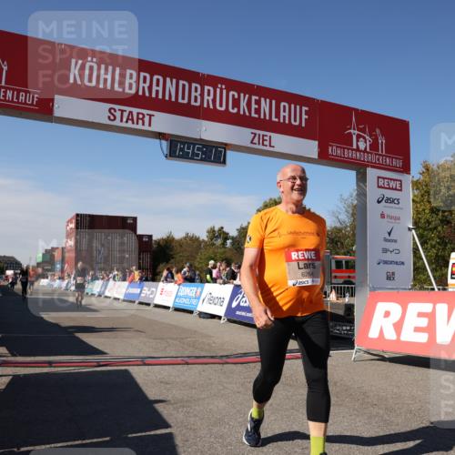 03.10.2025 - Köhlbrandbrückenlauf Lena Gebhardt http://msf.ph/oto/9079798 03.10.2025 13:45:17 Ziel 5015, 5600, 6264, 6695 meine-sportfotos.de