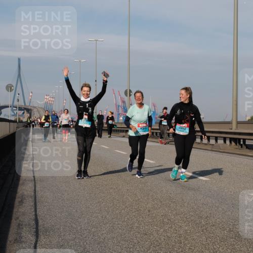 03.10.2025 - Köhlbrandbrückenlauf Fabian Wolf http://msf.ph/oto/9079824 03.10.2025 10:17:18 Position 3 2926 meine-sportfotos.de