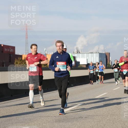 03.10.2025 - Köhlbrandbrückenlauf Jannik Wohlers http://msf.ph/oto/9079846 03.10.2025 10:01:41 Position 3 1883, 1712 meine-sportfotos.de