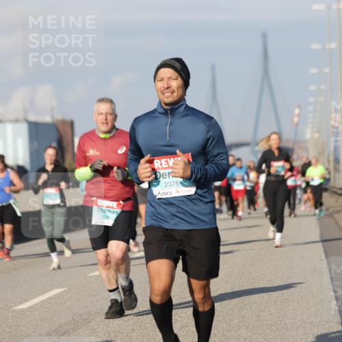 03.10.2025 - Köhlbrandbrückenlauf Jannik Wohlers http://msf.ph/oto/9079884 03.10.2025 10:01:42 Position 3 2900, 2376 meine-sportfotos.de