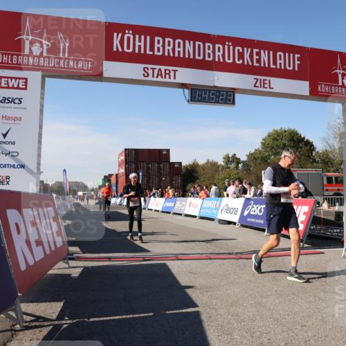 03.10.2025 - Köhlbrandbrückenlauf Lena Gebhardt http://msf.ph/oto/9079939 03.10.2025 13:45:23 Ziel 5223, 5600, 5999, 6264, 6695 meine-sportfotos.de