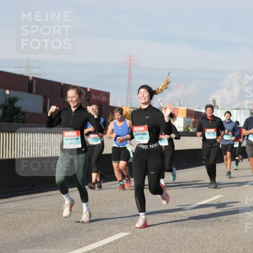 03.10.2025 - Köhlbrandbrückenlauf Jannik Wohlers http://msf.ph/oto/9080071 03.10.2025 10:01:47 Position 3 1850, 1835, 24 meine-sportfotos.de