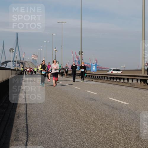 03.10.2025 - Köhlbrandbrückenlauf Fabian Wolf http://msf.ph/oto/9080077 03.10.2025 10:17:24 Position 3  meine-sportfotos.de