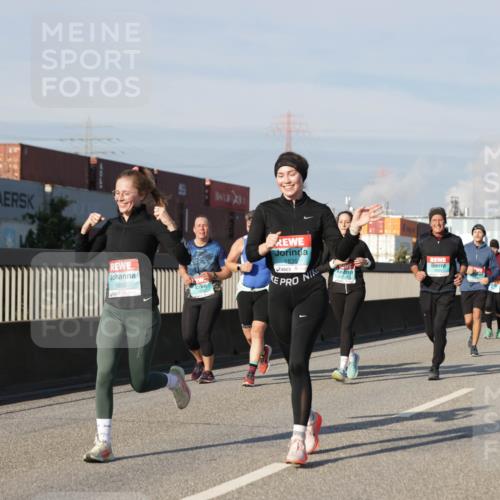 03.10.2025 - Köhlbrandbrückenlauf Jannik Wohlers http://msf.ph/oto/9080092 03.10.2025 10:01:47 Position 3 1850, 1835, 24 meine-sportfotos.de