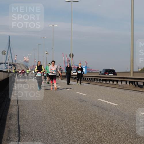03.10.2025 - Köhlbrandbrückenlauf Fabian Wolf http://msf.ph/oto/9080179 03.10.2025 10:17:26 Position 3  meine-sportfotos.de