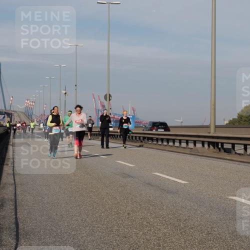 03.10.2025 - Köhlbrandbrückenlauf Fabian Wolf http://msf.ph/oto/9080199 03.10.2025 10:17:26 Position 3  meine-sportfotos.de