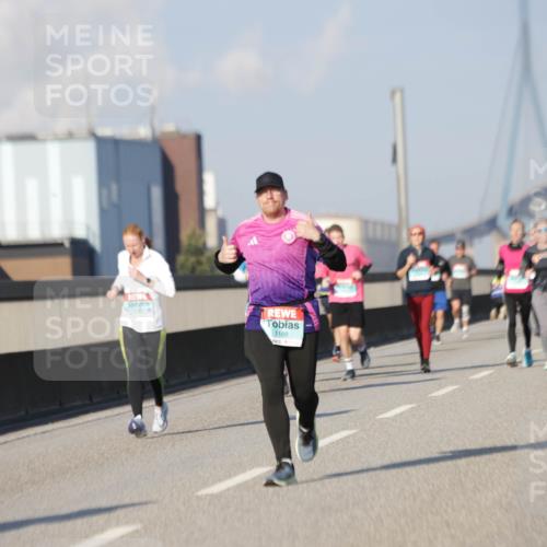 03.10.2025 - Köhlbrandbrückenlauf Jannik Wohlers http://msf.ph/oto/9080209 03.10.2025 09:53:55 Position 3 1188 meine-sportfotos.de
