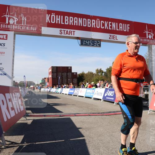 03.10.2025 - Köhlbrandbrückenlauf Lena Gebhardt http://msf.ph/oto/9080228 03.10.2025 13:45:32 Ziel 5223, 5600, 5999 meine-sportfotos.de