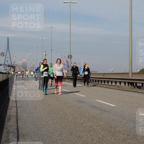 03.10.2025 - Köhlbrandbrückenlauf Fabian Wolf http://msf.ph/oto/9080232 03.10.2025 10:17:28 Position 3  meine-sportfotos.de