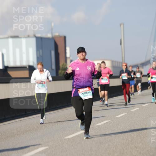 03.10.2025 - Köhlbrandbrückenlauf Jannik Wohlers http://msf.ph/oto/9080236 03.10.2025 09:53:55 Position 3 1188 meine-sportfotos.de