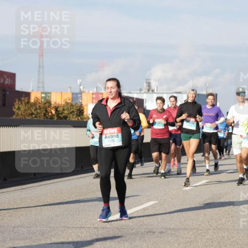 03.10.2025 - Köhlbrandbrückenlauf Jannik Wohlers http://msf.ph/oto/9080280 03.10.2025 10:01:53 Position 3 1778 meine-sportfotos.de
