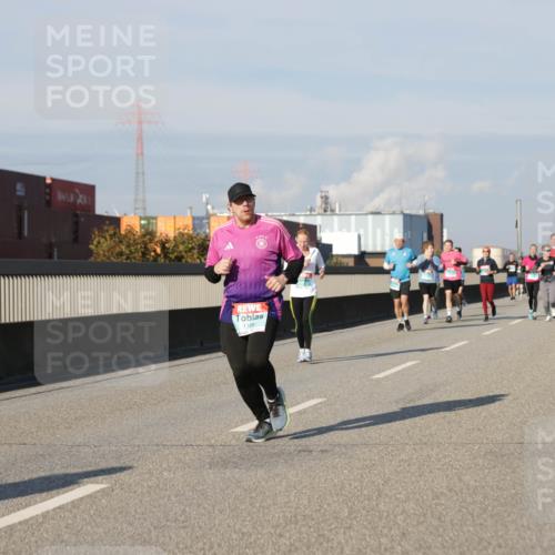 03.10.2025 - Köhlbrandbrückenlauf Jannik Wohlers http://msf.ph/oto/9080289 03.10.2025 09:53:59 Position 3 1188 meine-sportfotos.de