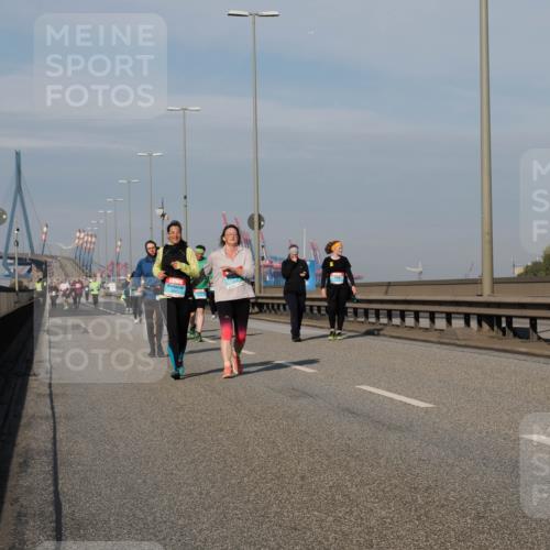 03.10.2025 - Köhlbrandbrückenlauf Fabian Wolf http://msf.ph/oto/9080297 03.10.2025 10:17:29 Position 3  meine-sportfotos.de