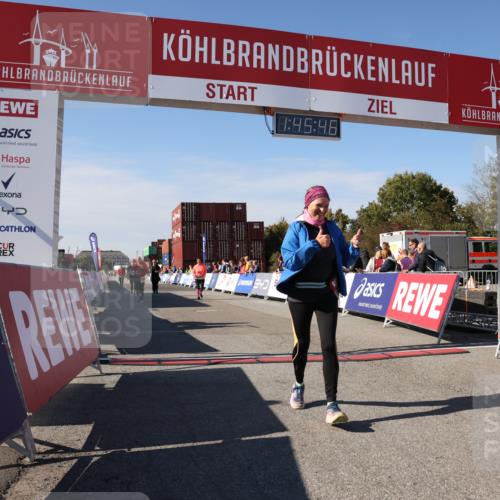 03.10.2025 - Köhlbrandbrückenlauf Lena Gebhardt http://msf.ph/oto/9080317 03.10.2025 13:45:46 Ziel 5184, 5375, 5860, 6029 meine-sportfotos.de