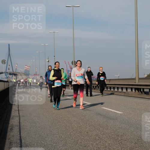 03.10.2025 - Köhlbrandbrückenlauf Fabian Wolf http://msf.ph/oto/9080330 03.10.2025 10:17:30 Position 3 2199 meine-sportfotos.de