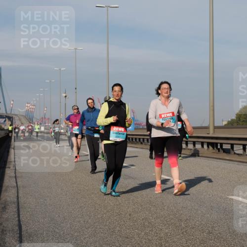 03.10.2025 - Köhlbrandbrückenlauf Fabian Wolf http://msf.ph/oto/9080443 03.10.2025 10:17:33 Position 3 2547 meine-sportfotos.de