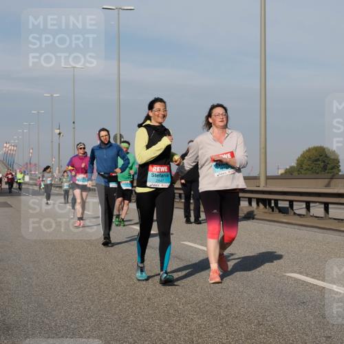 03.10.2025 - Köhlbrandbrückenlauf Fabian Wolf http://msf.ph/oto/9080473 03.10.2025 10:17:33 Position 3 2547 meine-sportfotos.de